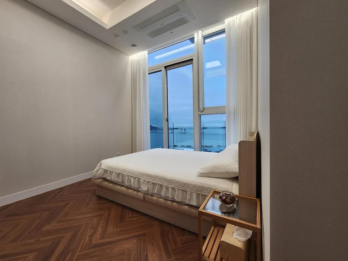 Royal Floor # 2Bedrooms 2Bathrooms # Spa Bath Busan 0*,